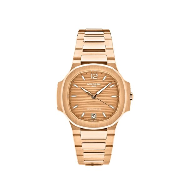 Patek Philippe Ladies Nautilus 7118/1R-010 in 35mm rose gold, featuring an elegant dial, rose gold bracelet, and timeless design.