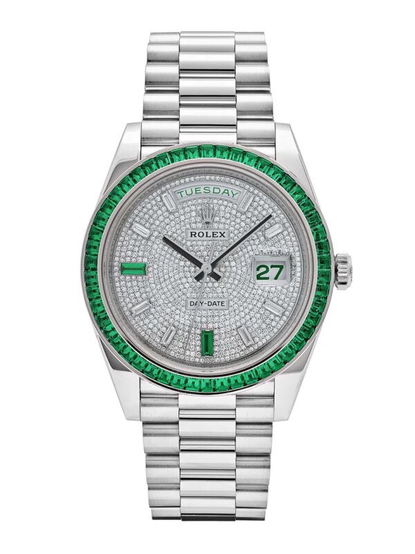 Rolex Day-Date 40 Platinum Diamond Dial with Emerald Bezel and President Bracelet.